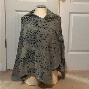 Cabi Shaw one size fits all